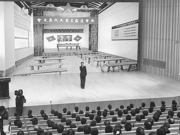 蘭州市開展“學黨史、頌黨恩、跟黨走”紅色文化進校園活動