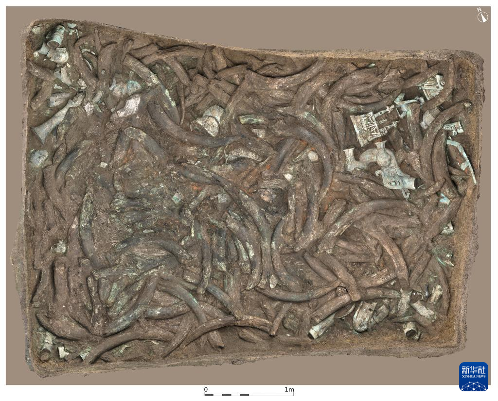 四川廣漢市三星堆商代遺址八號坑（資料圖）。