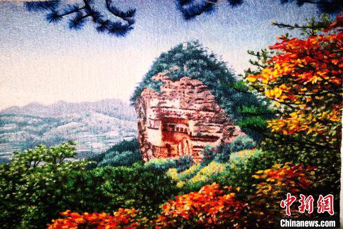 圖為劉云帆刺繡作品——麥積山石窟。(資料圖) 甘肅省非遺保護中心供圖